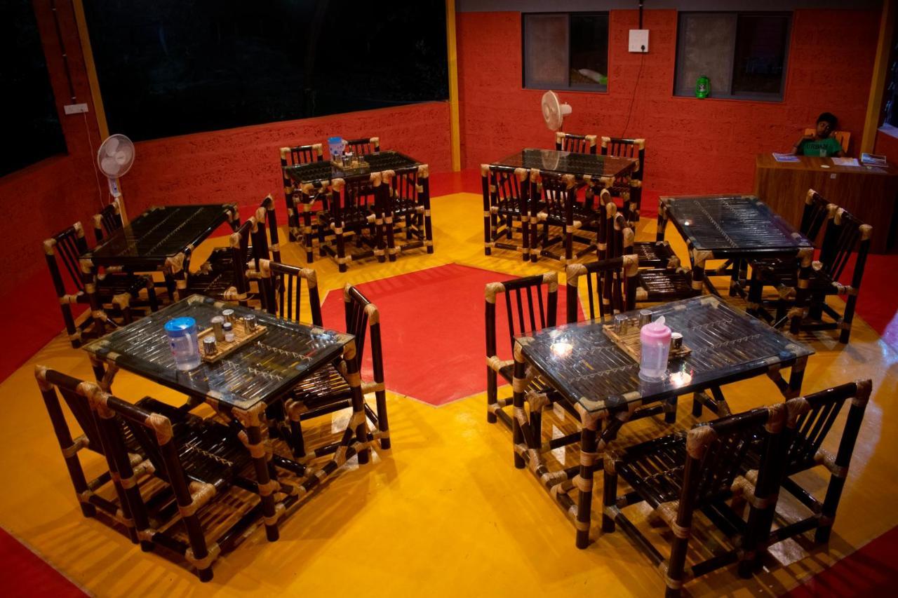 Amee'S Retreat Hotel Diveagar Ngoại thất bức ảnh