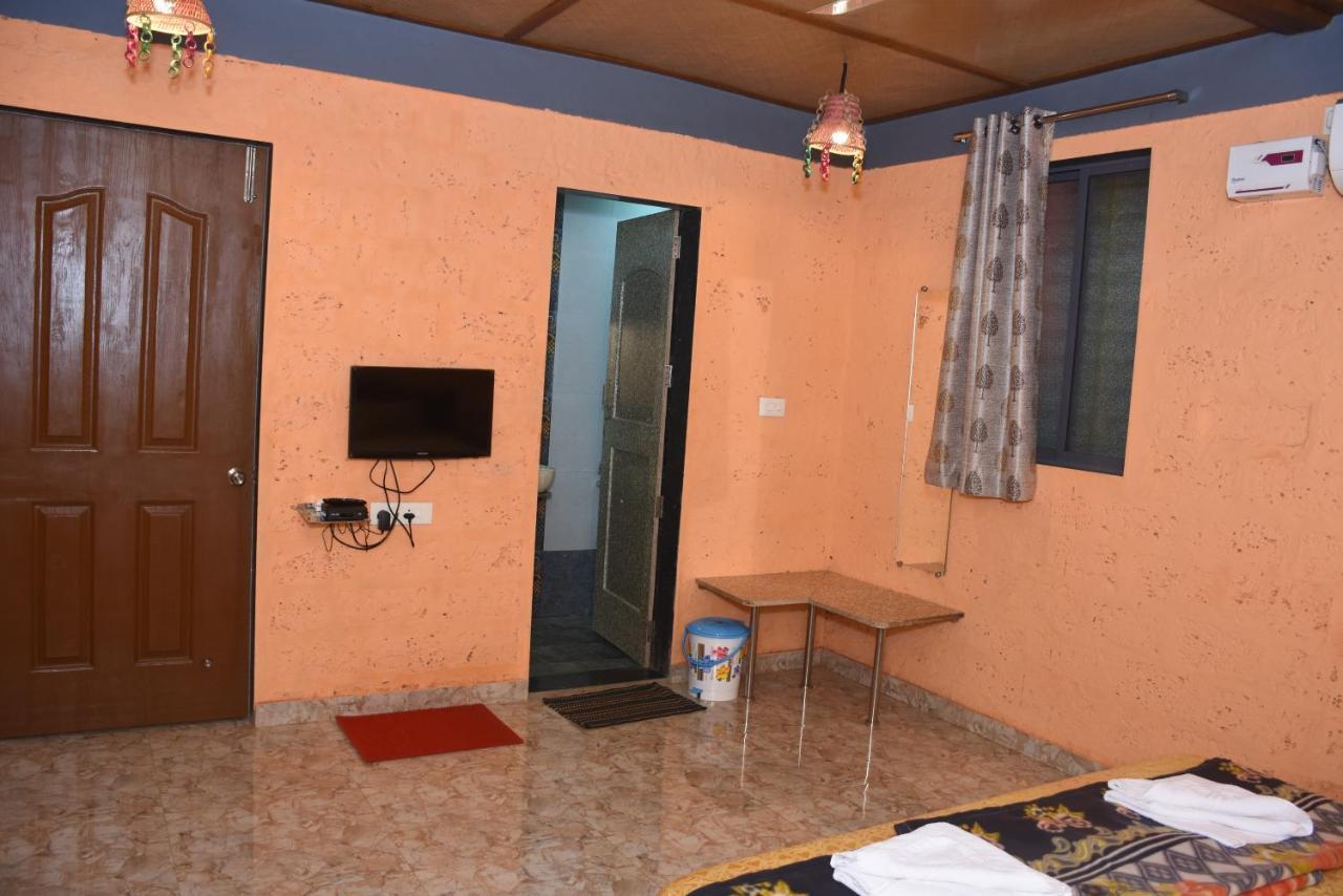 Amee'S Retreat Hotel Diveagar Ngoại thất bức ảnh